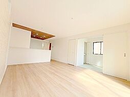 桶川市上日出谷南3丁目 2号棟