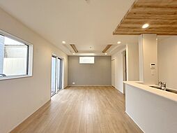 蓮田市西城1丁目　1号棟