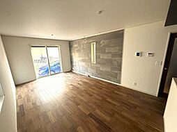さいたま市北区日進町2丁目　1号棟