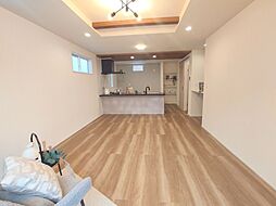 鴻巣市吹上本町2丁目 2号棟