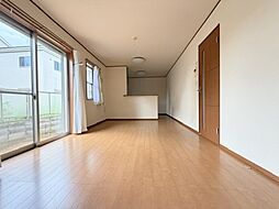 北足立郡伊奈町中央2丁目 中古住宅