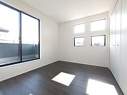 桶川市上日出谷南3期2棟 1号棟