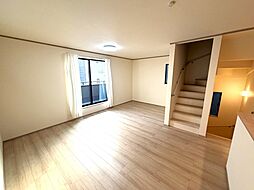 さいたま中央区新中里1 E号棟