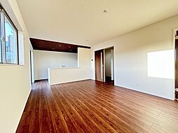 さいたま市岩槻区南辻第4　1号棟