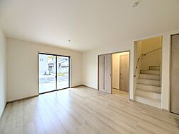 さいたま市岩槻区西原 C号棟