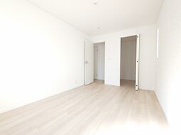 上尾市大字地頭方 2号棟