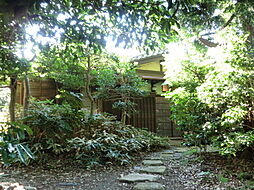 葉山町堀内貸家