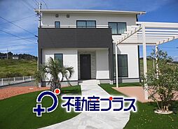 薄磯3丁目　中古住宅　閑静な住宅地で叶える穏やかな新生活 1
