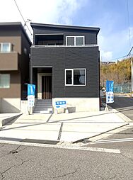 広島市安佐北区亀山南２丁目の一戸建て