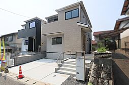 広島市安佐北区亀崎２丁目の一戸建て