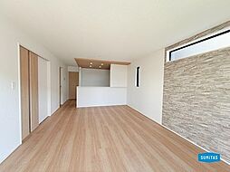 碧南市六軒町２丁目