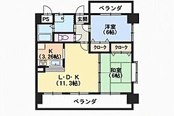キャトル　セゾン 303