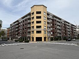 パティオス8番街 102