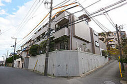 横浜市金沢区富岡東1丁目