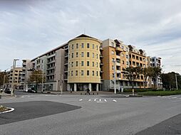 パティオス18番街 103