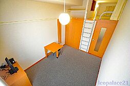 レオパレス立野 211