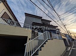 松が丘3丁目貸家 1