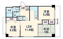 カルフール天神川