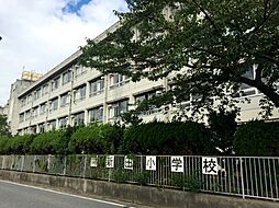 草加市新里町