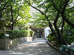 上野東三丁目戸建 1